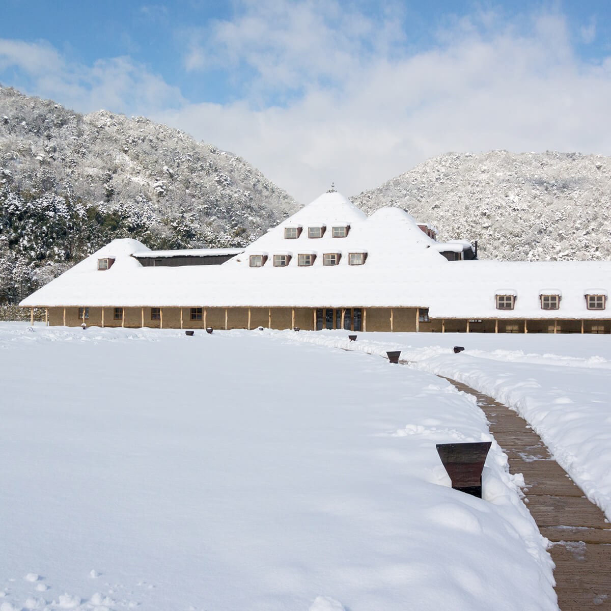 雪屋根